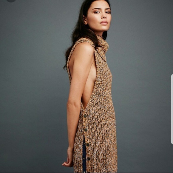 Free People sleeveless sweater tunic - Picture 2 of 6